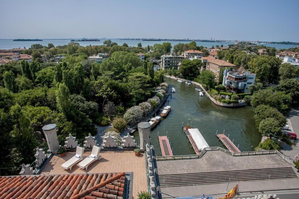 โรงแรมเอ็กเซลซิเออร์ เวนิส Lido di Venezia ภายนอก รูปภาพ